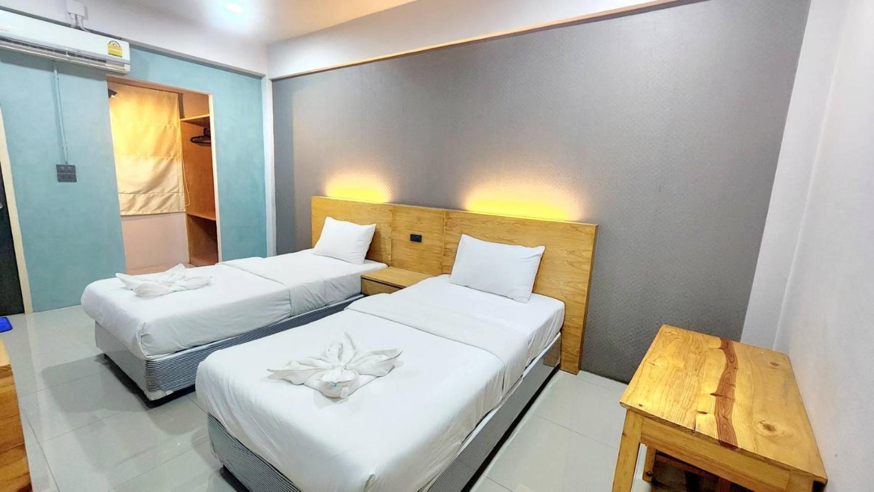 Jb Hotel Chiang Mai Exterior photo